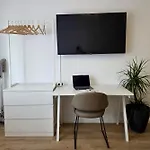 Pfalz-studio Zentrum-wlan-netflix-private Parkplaetze Vorhanden شباير